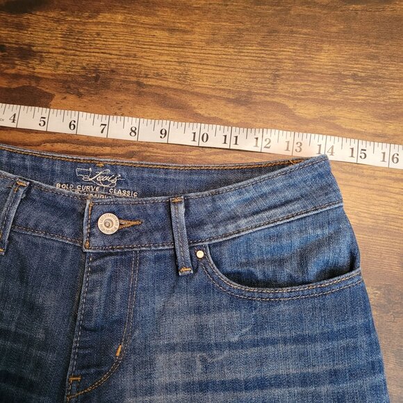 Levi's Jeans Size 8 Bold Curve Classic Straight Mid Rise Medium Light Wash - Picture 6 of 11